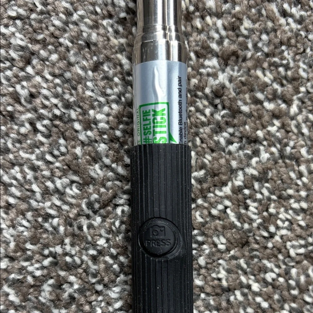 Black and Silver Selfie Stick Monopod for Cameras & Phones